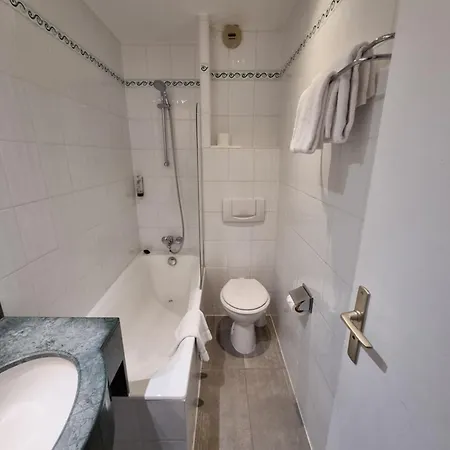 France Eiffel Hotel Paryż