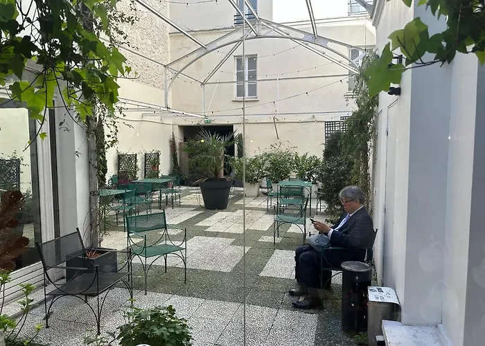 France Eiffel Hotell