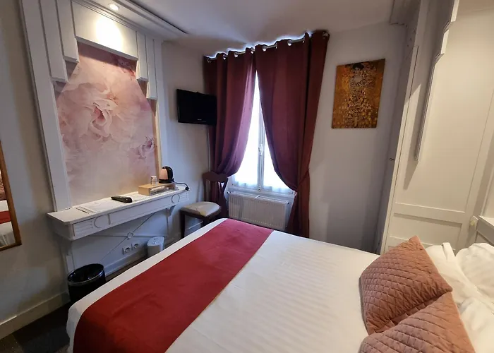 Hotell France Eiffel