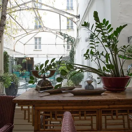 France Eiffel Hotel