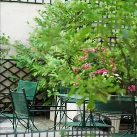 فندق فرانس إيفل 3*