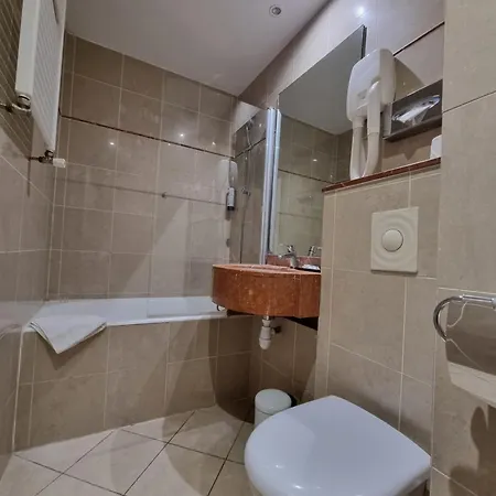 فندق فرانس إيفل 3*