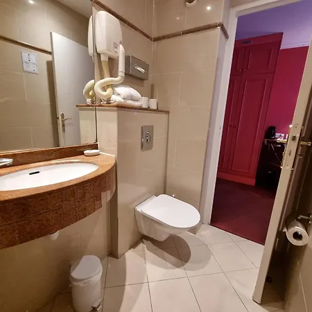 فرانس إيفل 3* باريس