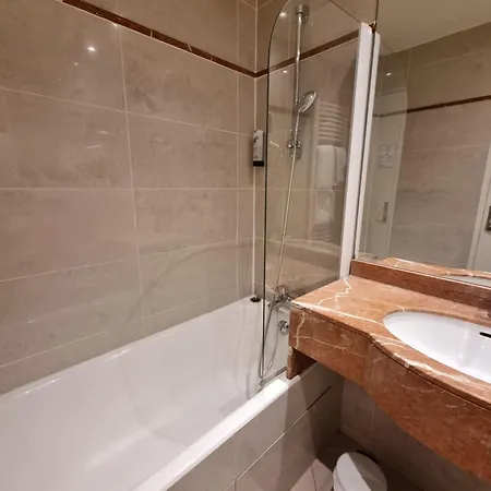 Hotel France Eiffel 3*