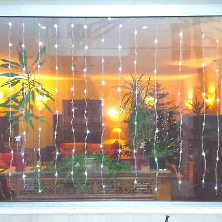 فرانس إيفل فندق باريس