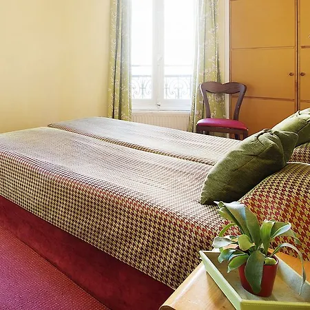 فرانس إيفل 3* باريس